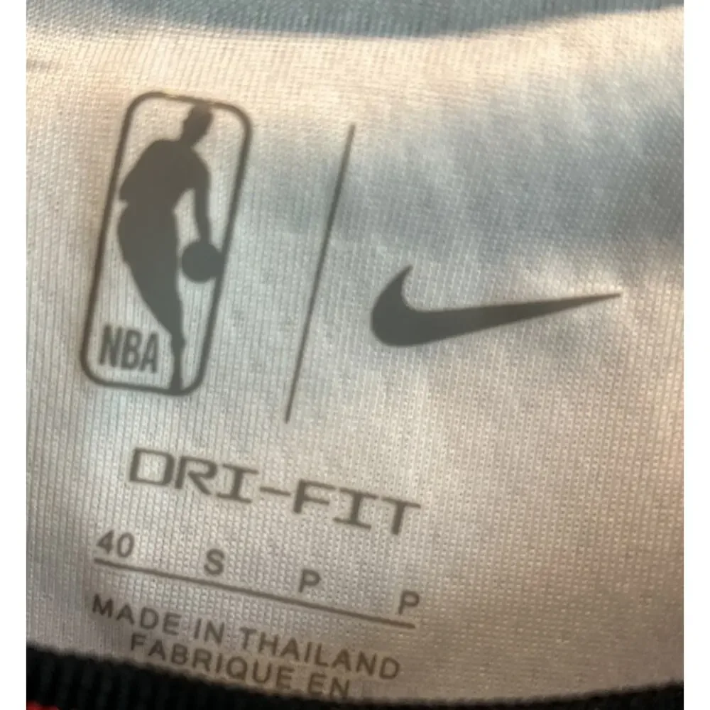 Men’s NIKE Dri-Fit Chicago Bulls Lonzo Ball #2 Jersey Size 40 S NWT *C1